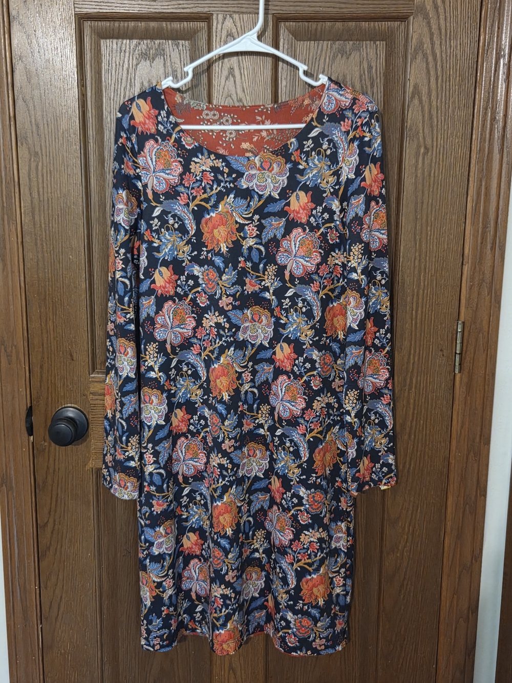 Floral Long-Sleeve Navy Shift Dress - Women's